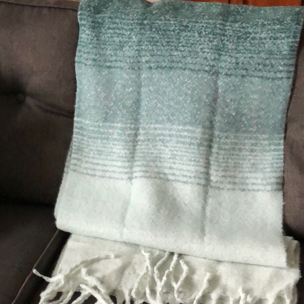 Mer Sea & Co Real Cozy Scarf